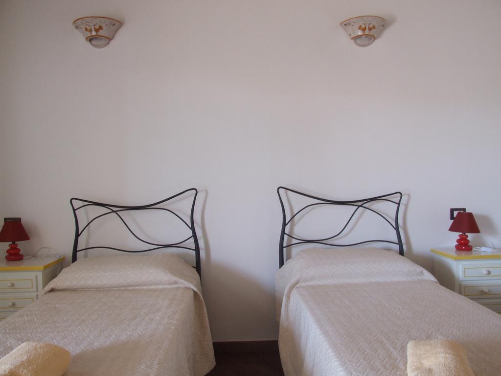 Agriturismo Locoe โอเลียนา ภายนอก รูปภาพ